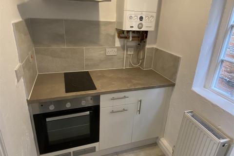 1 bedroom end of terrace house to rent, Highbridge, Howden