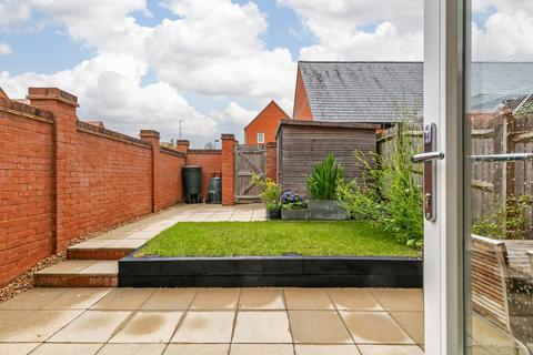 5 Venta Drive, Winchester, SO22 6FS