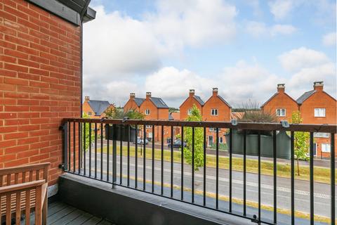5 Venta Drive, Winchester, SO22 6FS