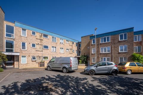 3 bedroom apartment for sale, Thornton Court, Girton, CB3