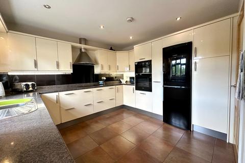 undefined, Longmore Street, Wednesbury WS10