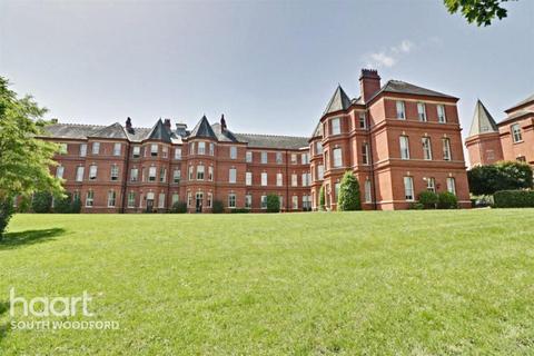 3 bedroom apartment for sale, Repton Park, Woodford Green
