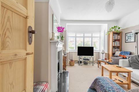 2 bedroom flat for sale, Franche Court Road, London, SW17