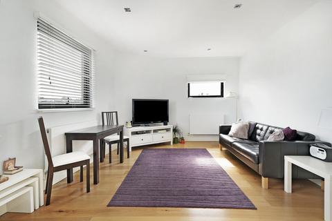 Hemstal Road, West Hampstead, NW6