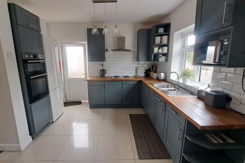 3 bedroom semi-detached house for sale, Crescent Road, Gwaun Cae Gurwen, SA18