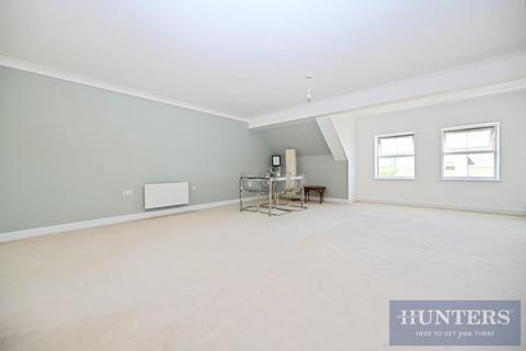 3 bedroom apartment to rent, Navigation Drive, Bradford