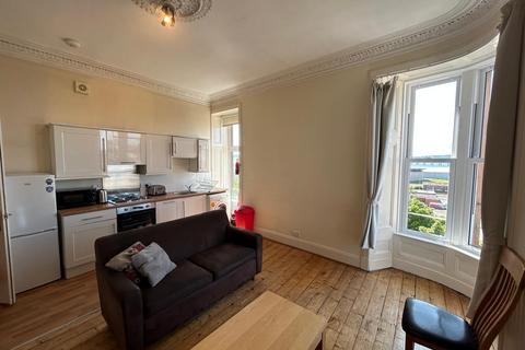 3 bedroom flat for sale, Flat 6, 84 Broughty Ferry Road, East End, Dundee, DD4