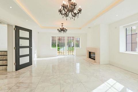 5 bedroom detached house for sale, Chandos Way, Hampstead Garden Surburb, London, NW11