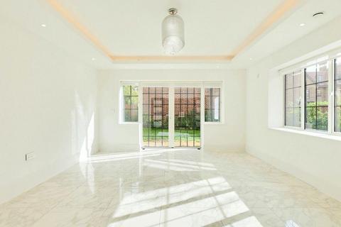 5 bedroom detached house for sale, Chandos Way, Hampstead Garden Surburb, London, NW11