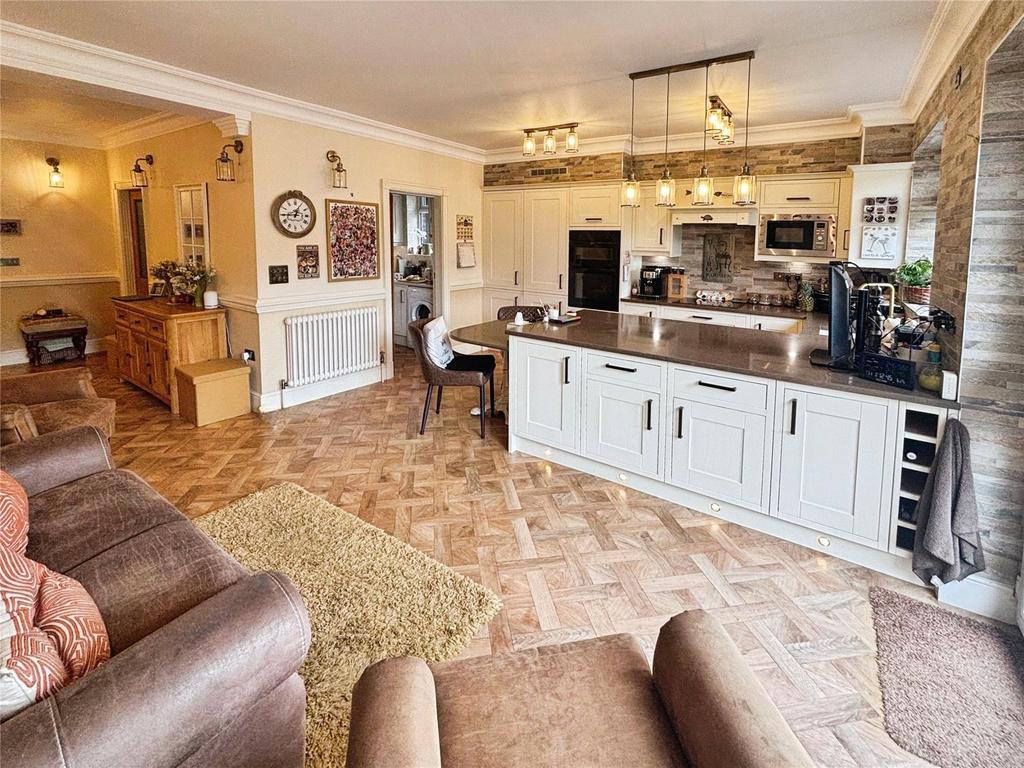 Breakfast Kitchen