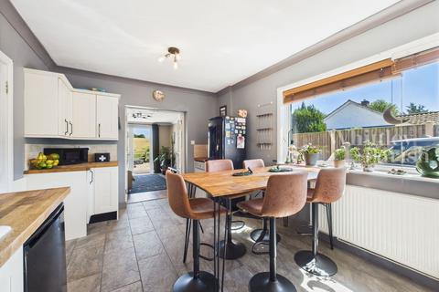 3 bedroom detached bungalow for sale, The Turnpike, Norwich NR16
