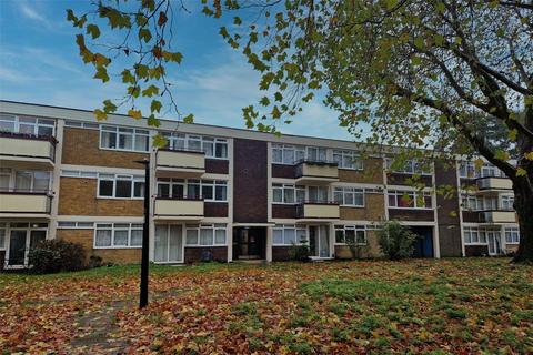2 bedroom apartment for sale, Ifield Drive, Ifield, Crawley, West Sussex, RH11