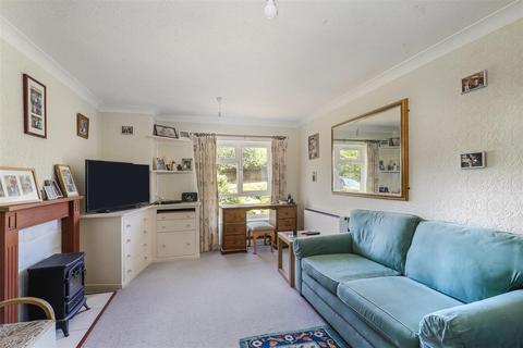 2 bedroom retirement property for sale, Cambridge Way, Minchinhampton, Stroud