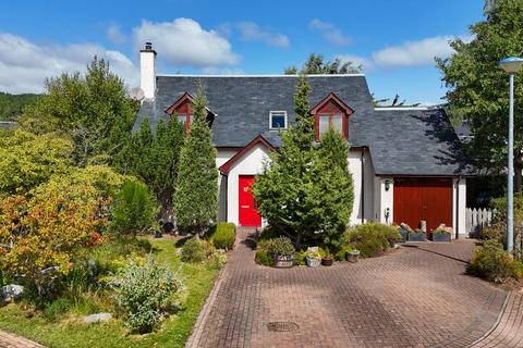 11 Croftside, Aviemore, PH22 1QJ