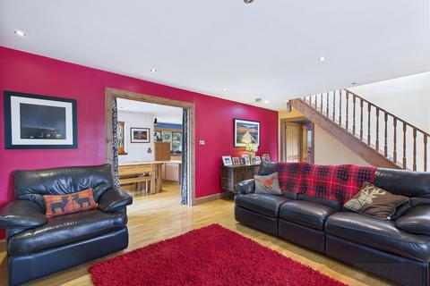 11 Croftside, Aviemore, PH22 1QJ