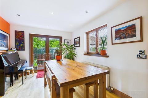 11 Croftside, Aviemore, PH22 1QJ