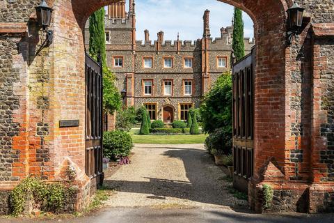 undefined, Albury Park, Albury, Guildford, Surrey, GU5