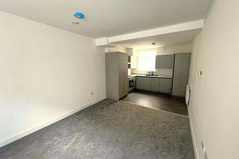 2 bedroom flat for sale, Flat 1, 7 Harmer Street, Kent, DA12 2AP