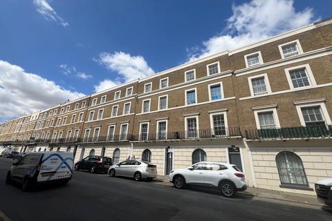 1 bedroom flat for sale, Flat 3, 7 Harmer Street, Kent, DA12 2AP