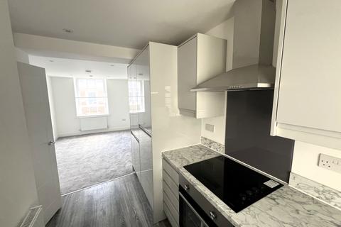 1 bedroom flat for sale, Flat 4, 7 Harmer Street, Kent, DA12 2AP