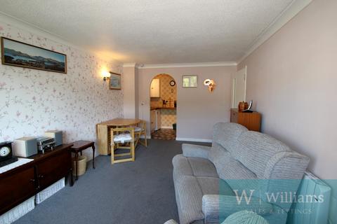 1 bedroom flat for sale, Flat 9, Homebray House, Mary Rose Avenue, Wootton Bridge, Ryde, Isle of Wight
