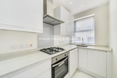 1 bedroom flat to rent, Chiswick High Road, London, W4