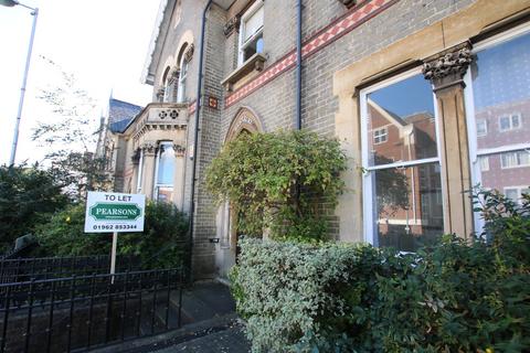 1 bedroom flat to rent, City Road,  Winchester, Redecorated