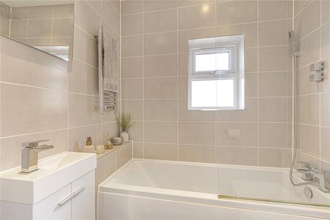 31 Axminster Crescent, Welling, DA16 1HQ