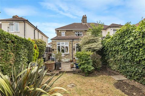 31 Axminster Crescent, Welling, DA16 1HQ