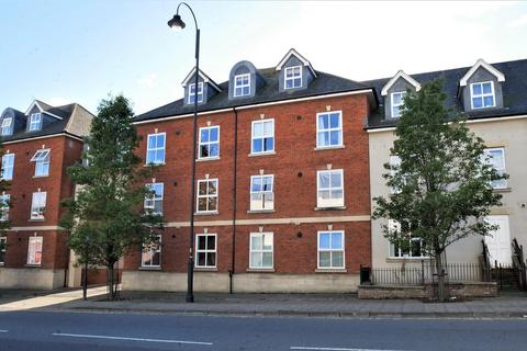 2 bedroom flat for sale, Conigre Square, Trowbridge