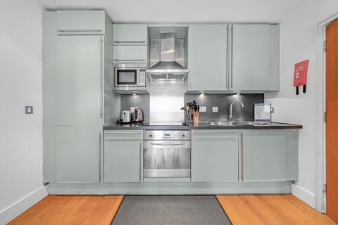 Flat 301, 1 Pepys Street, London, EC3N 2NU