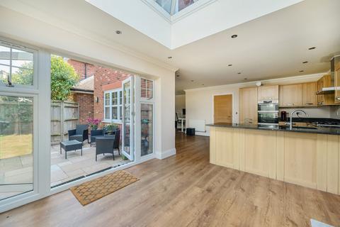4 bedroom detached house for sale, Tanners Close, Reading RG7