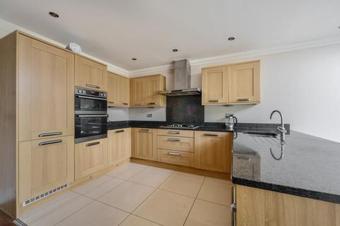 4 bedroom detached house for sale, Tanners Close, Reading RG7