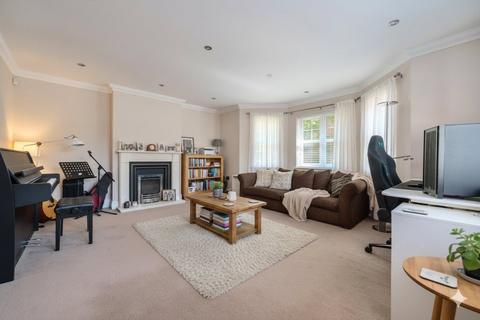 undefined, Tanners Close, Reading RG7