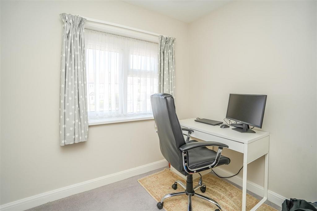 46 Codsall Road (14).jpg