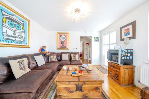 4 bedroom detached house for sale, Hay Drive, Mitcham CR4