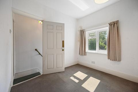 2 bedroom cottage for sale, Park Place Ealing W5