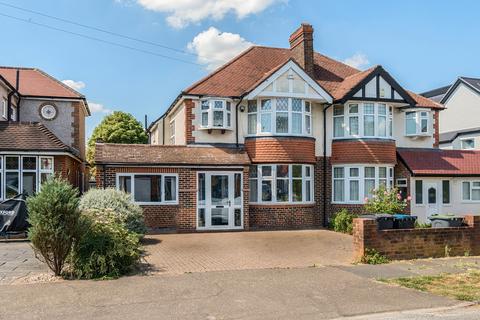 4 bedroom semi-detached house for sale, Forest Side, Worcester Park KT4
