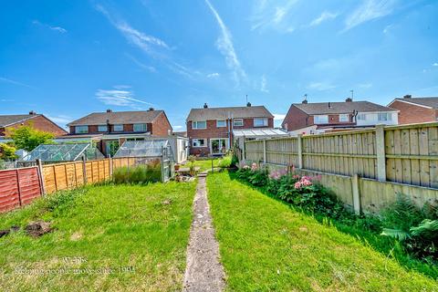 3 bedroom semi-detached house for sale, Somerfield Close, Walsall WS4