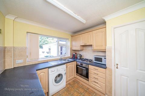 3 bedroom semi-detached house for sale, Somerfield Close, Walsall WS4