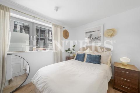 1 bedroom apartment for sale, Crane Heights, London, N17
