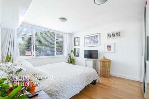 28 Cattsfield, Stutton, Ipswich, IP9 2SP