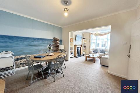 undefined, Portland Road, Weymouth DT4
