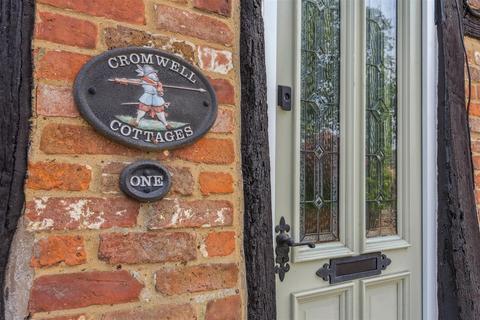 3 bedroom semi-detached house for sale, Ivy Lane, Great Brickhill, Buckinghamshire