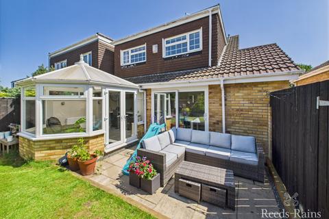 4 bedroom semi-detached house for sale, Evendale, North Yorkshire TS14
