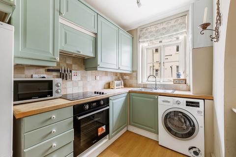 2 bedroom flat for sale, Queen's Club Gardens, London, Greater London, W14