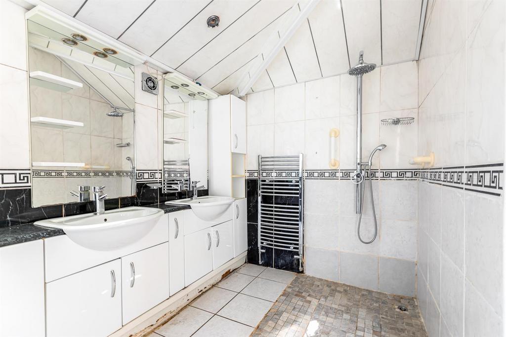 Downstairs shower room