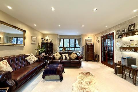 5 bedroom detached house for sale, The Oaks, St Michaels PR3