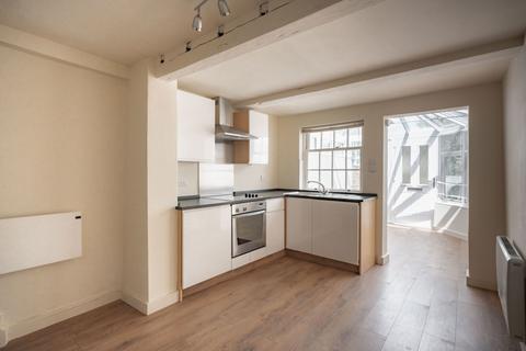 1 bedroom terraced house for sale, High Street, Berkhamsted, Hertfordshire HP4