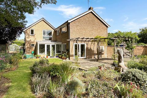 5 bedroom detached house for sale, St. Hughs Road, St. Neots PE19